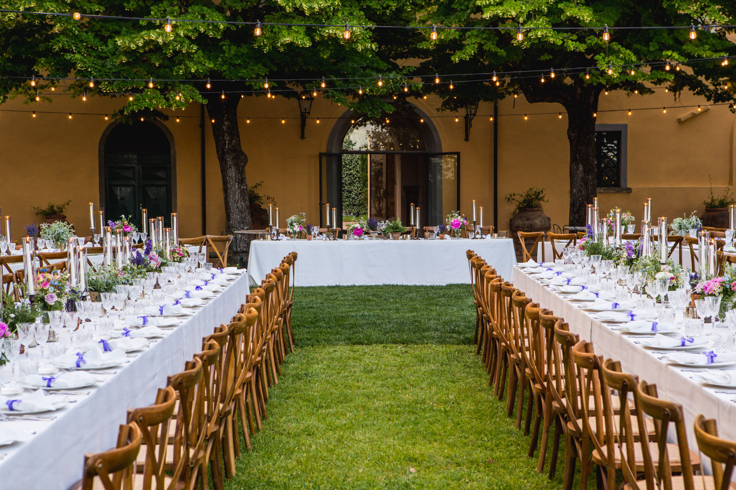 Wedding Planner a Pisa. Fabio e Giulia sposi a Terricciola. Giulia Alessandri, Wedding Planner: progettazione e coordinazione matrimoni in Toscana.